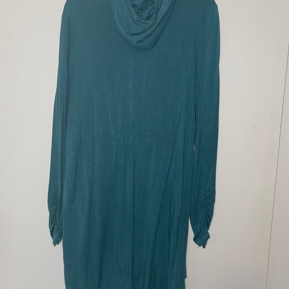 Evy’s Tree The Addyson Wrap w belt in Ocean Reef teal blue, size XL - Picture 7 of 11
